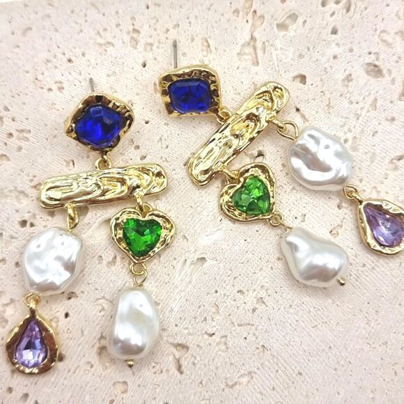 New FREE PEOPLE Baroque pearl & gem stone dangle earrings - Picture 6 of 8